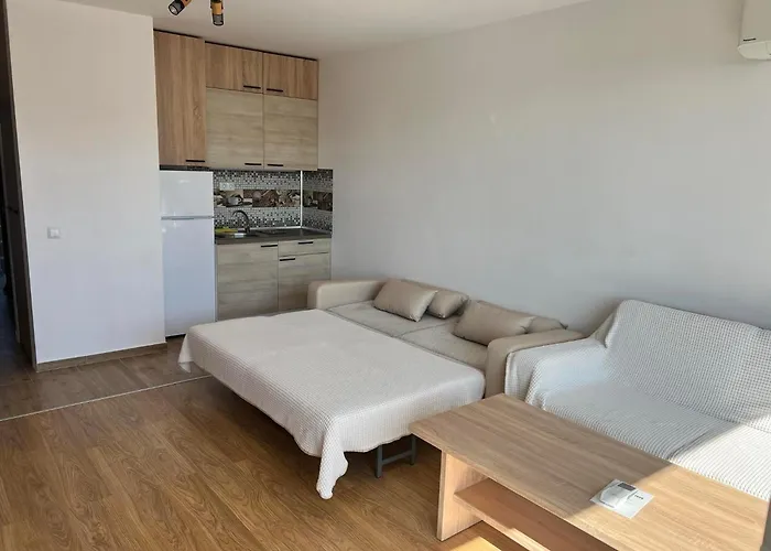 Διαμέρισμα Modern Comfort With Terrace *