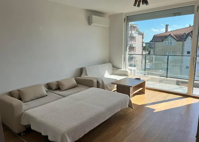 아파트 Modern Comfort With Terrace *